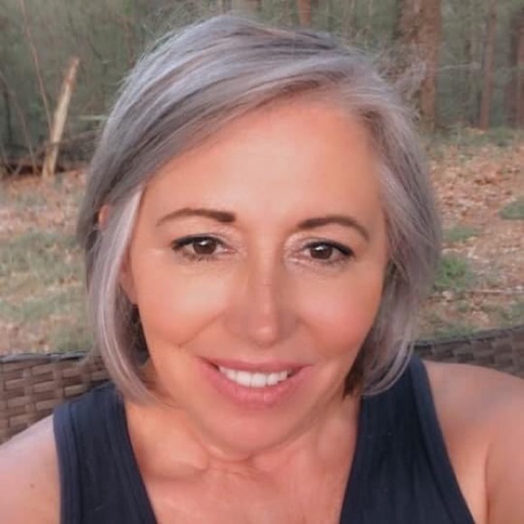 Meet your Posher, Teresa - Picture 3 of 3